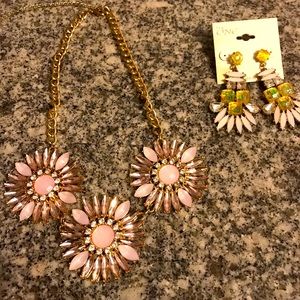Necklace and earrings new condition